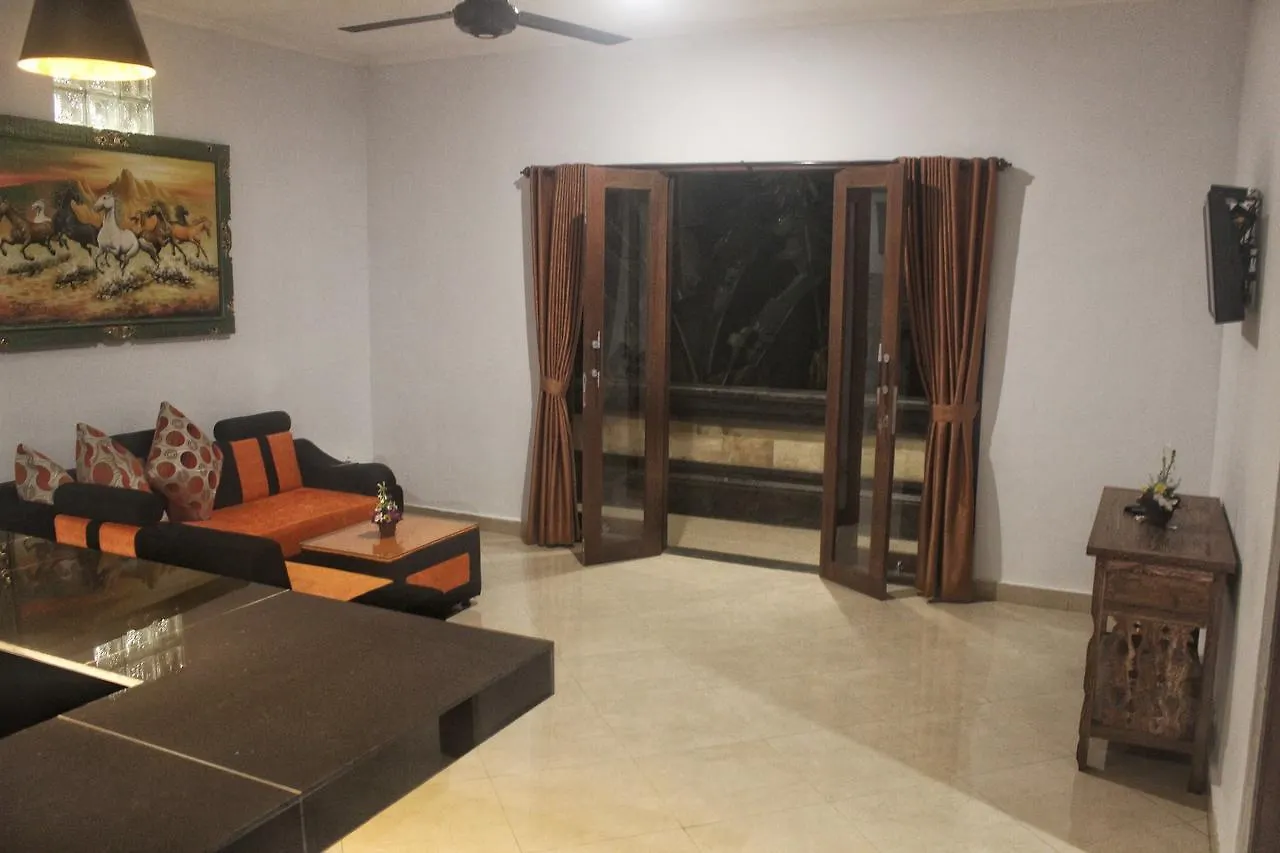 Kencana House Ubud Apartment