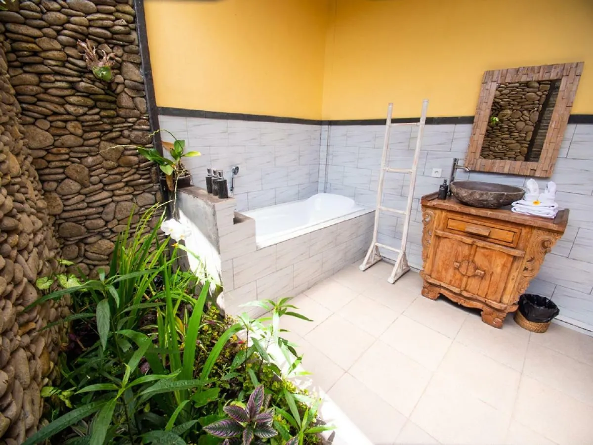 Homestay Kencana House Ubud Apartment